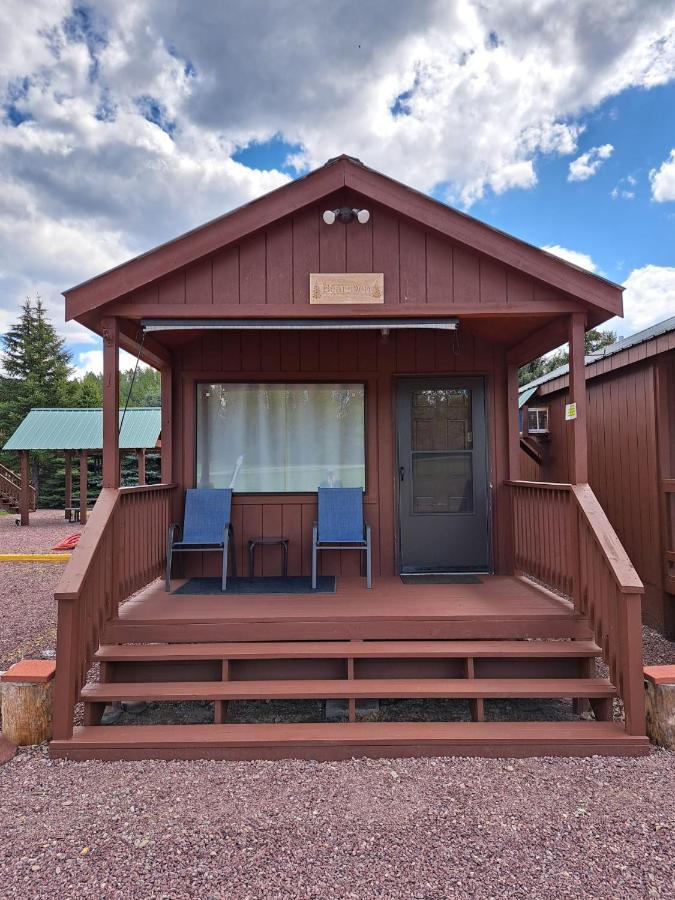 Sky Eco - Glacier General Store And Cabins Coram Luaran gambar