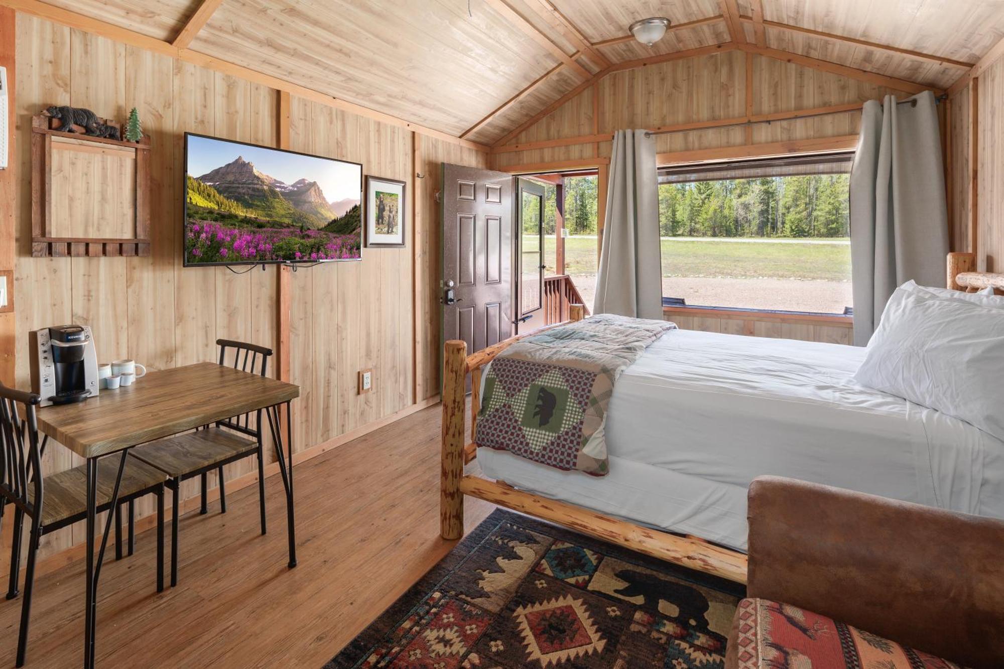 Sky Eco - Glacier General Store And Cabins Coram Luaran gambar
