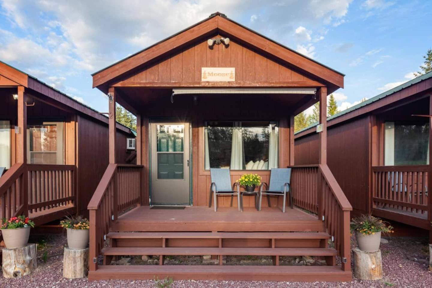 Sky Eco - Glacier General Store And Cabins Coram Luaran gambar